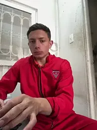 santiObrero webcam model stream image