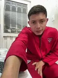 santiObrero webcam model stream image