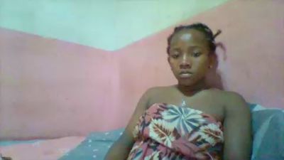 Herminah webcam model stream image