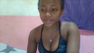 Herminah webcam model stream image