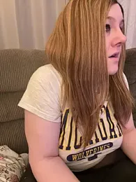 PuckBunny17 webcam model stream image