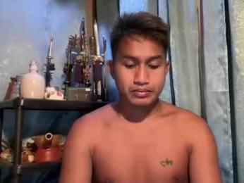 cum_overload webcam model stream image