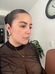 sukhakunis1 webcam model stream image