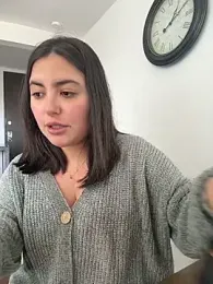 sukhakunis1 webcam stripchat model stream image