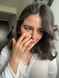 sukhakunis1 webcam model stream image