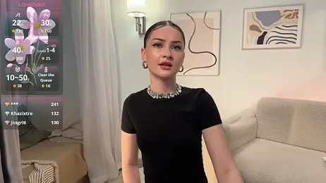 LessieLean webcam model stream image