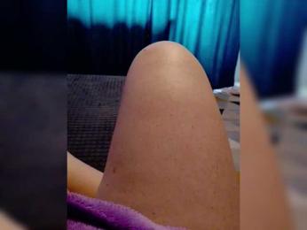 Eva-4 webcam model stream image