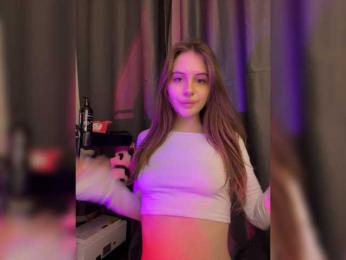 kissnotilt webcam bongacams model stream image