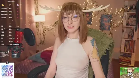 koshkasenpai webcam stripchat model stream image