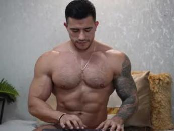 garret_alvin_ webcam model stream image
