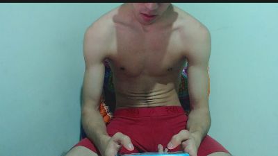 Isaaclatino webcam model stream image