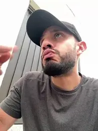 Elferjuan1310 webcam stripchat model stream image