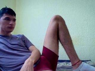 leons20cm webcam model stream image