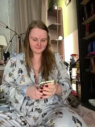 GingerSnap33 webcam stripchat model stream image