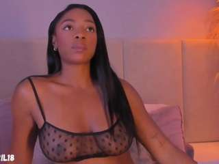 aprilebony webcam camsoda model stream image