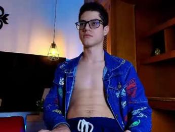 wolfan_sky webcam model stream image