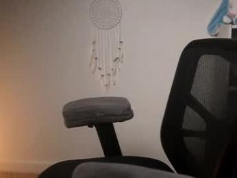 krystalsyxx webcam chaturbate model stream image