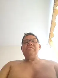 Apresiaoo webcam stripchat model stream image