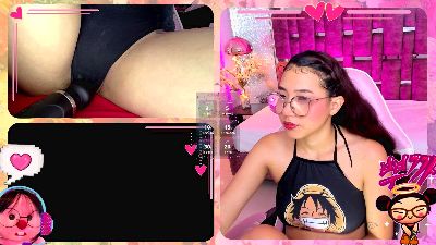 RossieGames webcam model stream image