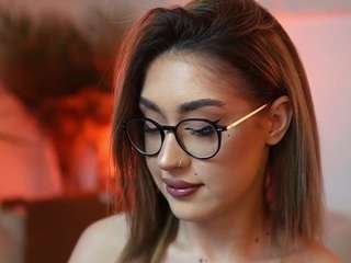 aileenaxa webcam camsoda model stream image
