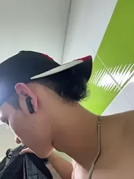 HarryGaze webcam stripchat model stream image