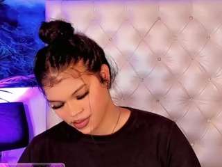 yoiku webcam model stream image