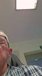 callmem1 webcam model stream image