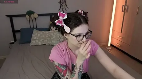 ellen_and_danny webcam model stream image