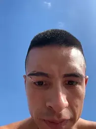 willclayy webcam model stream image