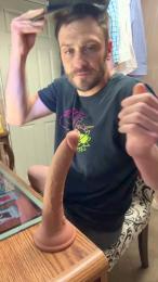 JohnRyanHellya webcam cam4 model stream image