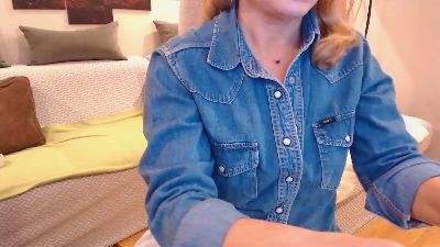 Giulia_sweet webcam model stream image