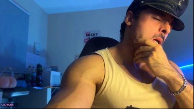 Lucasfit24 webcam model stream image