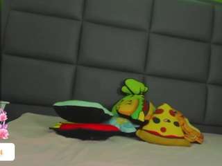 vaiin-sexual webcam model stream image