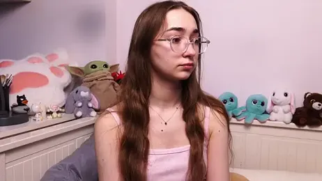 PollyBeev webcam model stream image