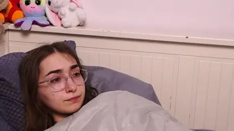 PollyBeev webcam model stream image