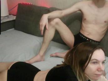 MarkoMary webcam model stream image