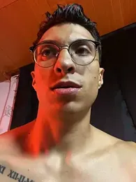 ApoloCruz webcam model stream image