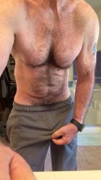 Fitnolder webcam model stream image