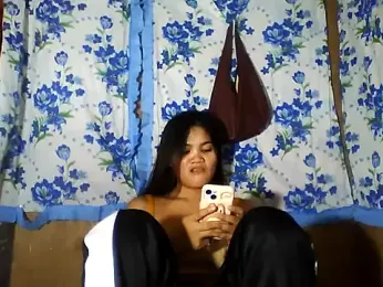 PinaySkinnyJust18 webcam model stream image