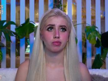 FlowwwerGirl webcam bongacams model stream image