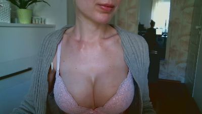 Nimfaa webcam model stream image