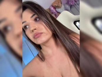 Anutka-chocolatee webcam model stream image