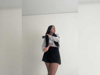 Potifays webcam bongacams model stream image