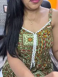 escape_with_me webcam model stream image