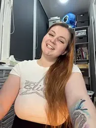 CandyShoopp webcam model stream image