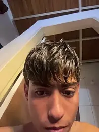 Mauuu18 webcam model stream image