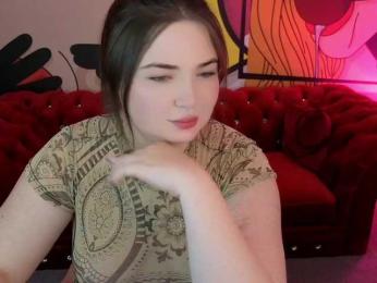 StarryDoll webcam model stream image