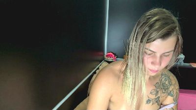 lila228 webcam model stream image