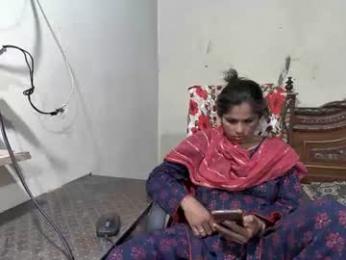zoyakhan803 webcam chaturbate model stream image