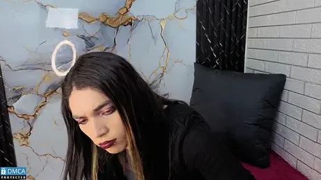 MaeveKuro webcam model stream image